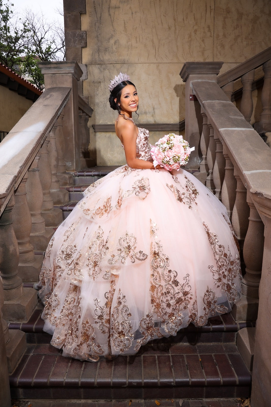 Quinceañera Makeup and Photoshoot Package $450