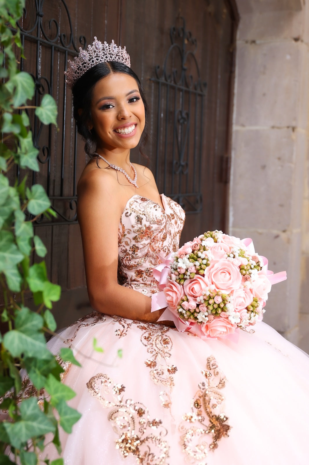 Quinceañera Makeup and Photoshoot Package $450